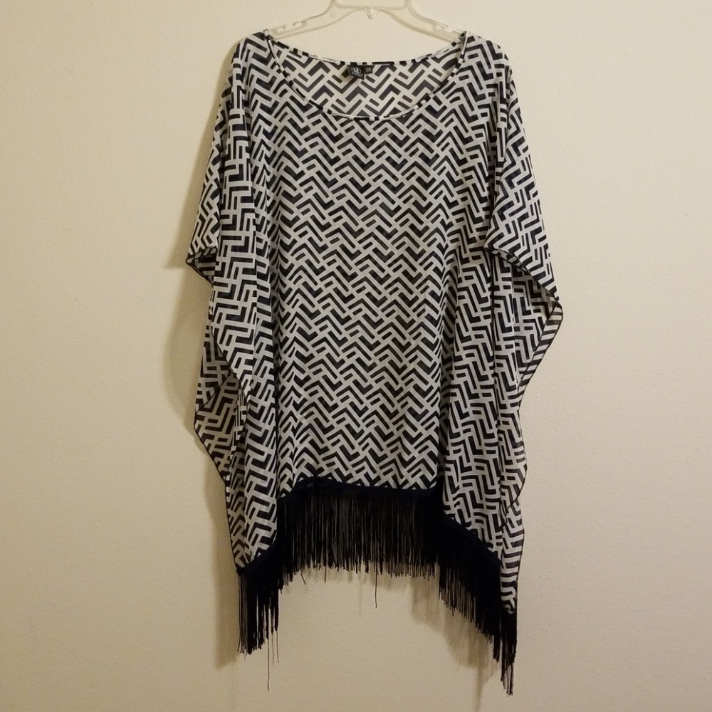 Summery fringed tunic